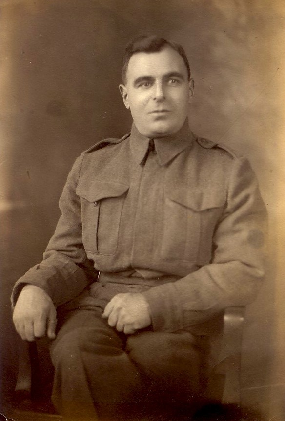 Photo of Anthony Mead