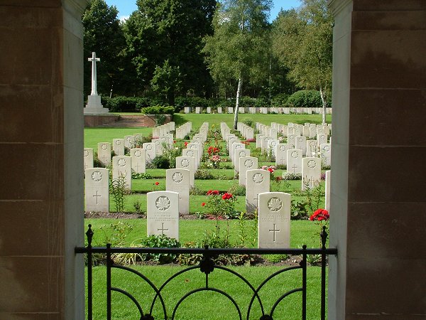 Holten Canadian War Cemetery