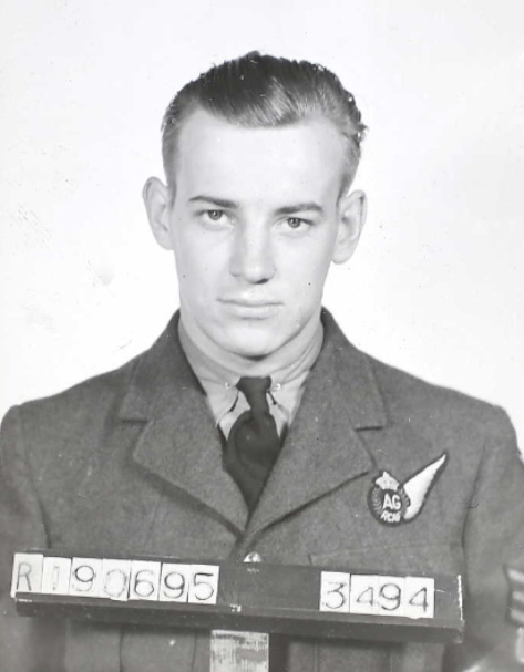 Photo of LESLIE ROY DYMENT