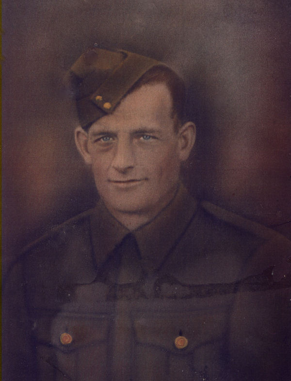 Photo of Lucien Décarie