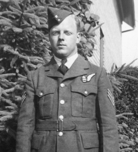 Photo of Cyril Harold Thomas