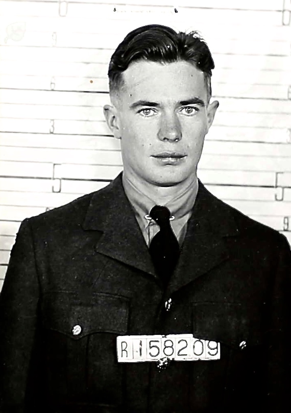 Photo of LLOYD BEMISTER MOLLARD