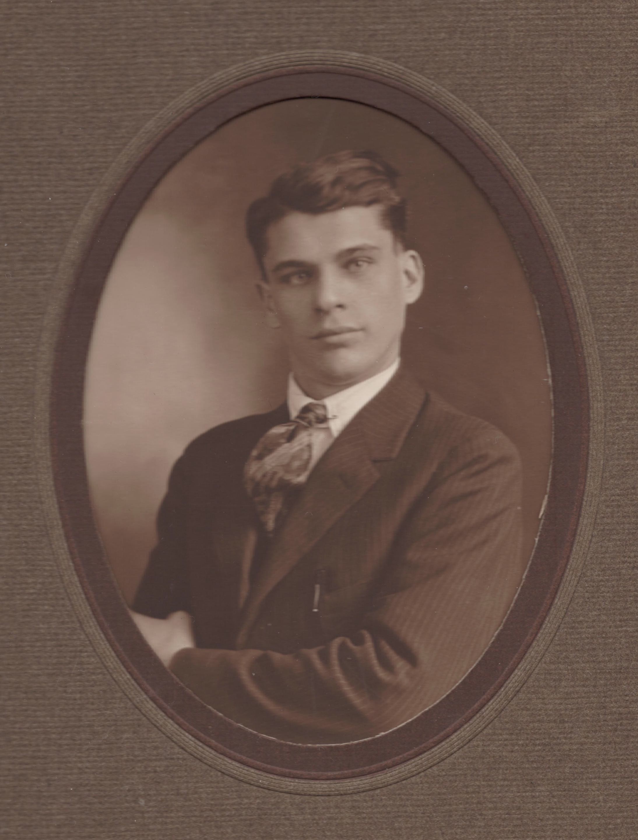 Photo of Ernest Mignault