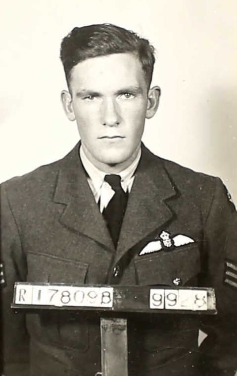 Photo of ROBERT HENRY DAVIES