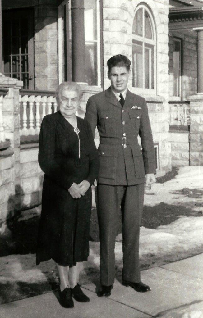 Photo of HARRY LYLE HEIMBECKER