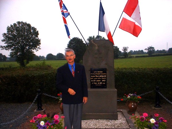 Gravemarker of Louis Max Lavallée (photo 2)