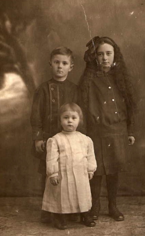 Photo of JOHN EDGAR WRIGHT