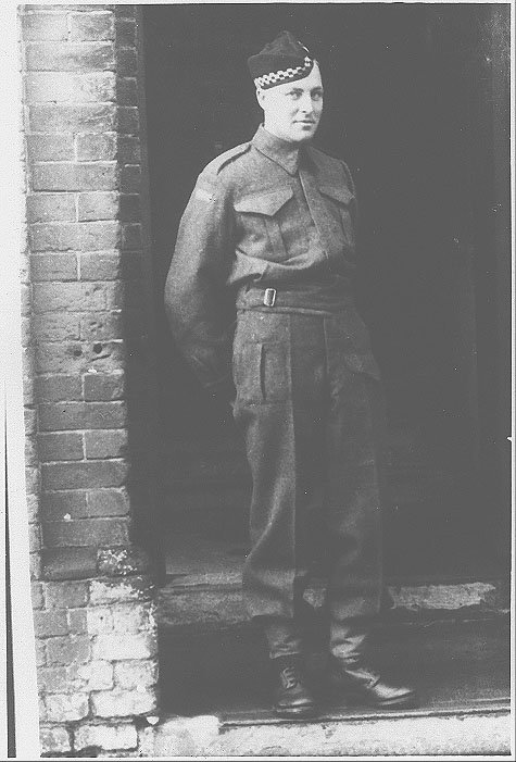 Photo 3 of Thanning Carl Anderson