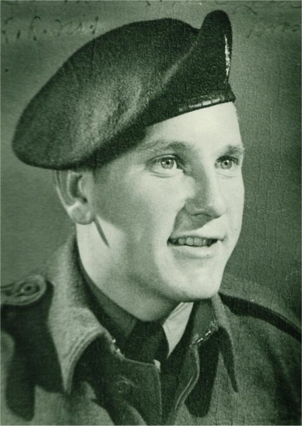 Photo of  William MacLeod