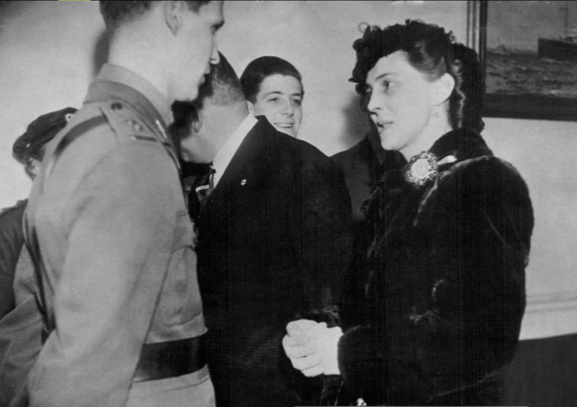 Photo of DAVID DERWYN OWEN