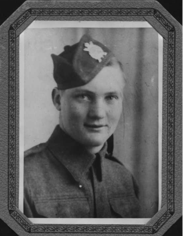 Photo of EARL ERNEST PORTEOUS