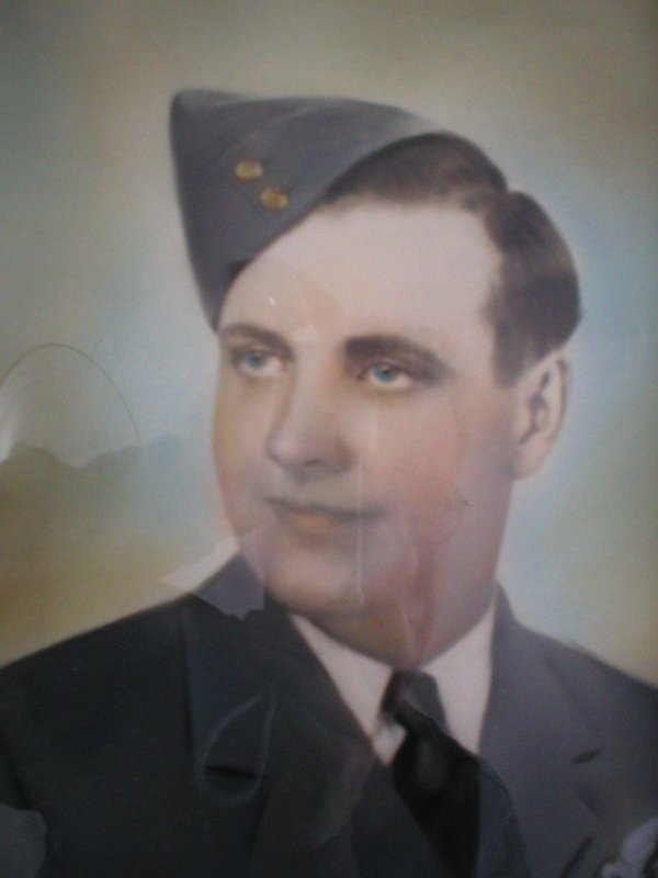 Photo of Ronald Duncan Weller