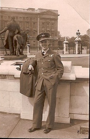 Photo of HIRAM FARRER