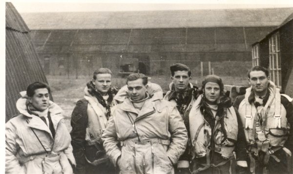 Photo of W. P. Hamilton and crew