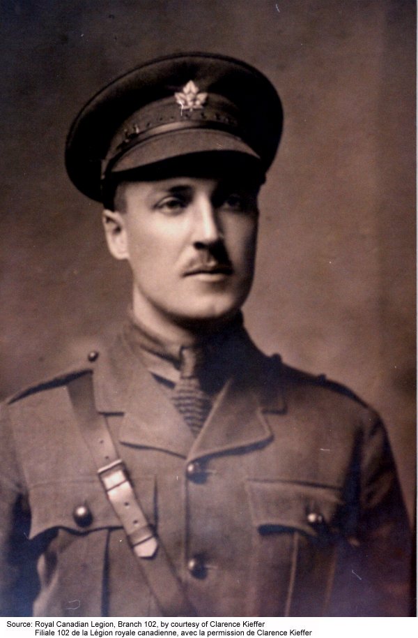 Photo of Charles Eric (Chas) Robertson