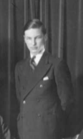 Photo of WARREN MACAULAY HALE