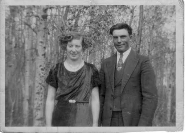 Photo of Norman L. Steele and wife Marjorie.