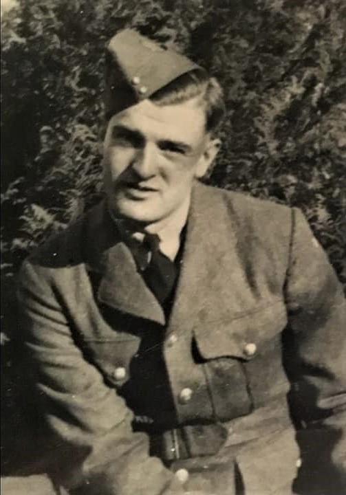 Photo of Donald DeMowat Stott in uniform