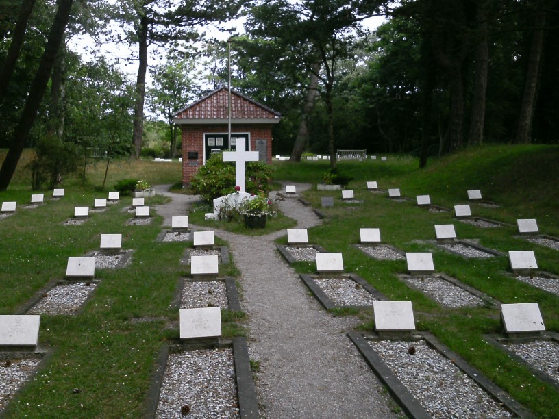 Schiermonnikoog (Vredenhof) Cemetery