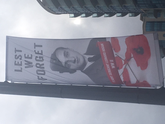 Photo of Leonard Hogan