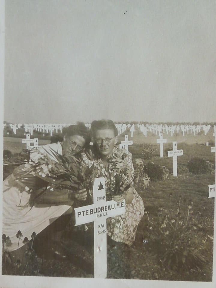 Temporary grave marker