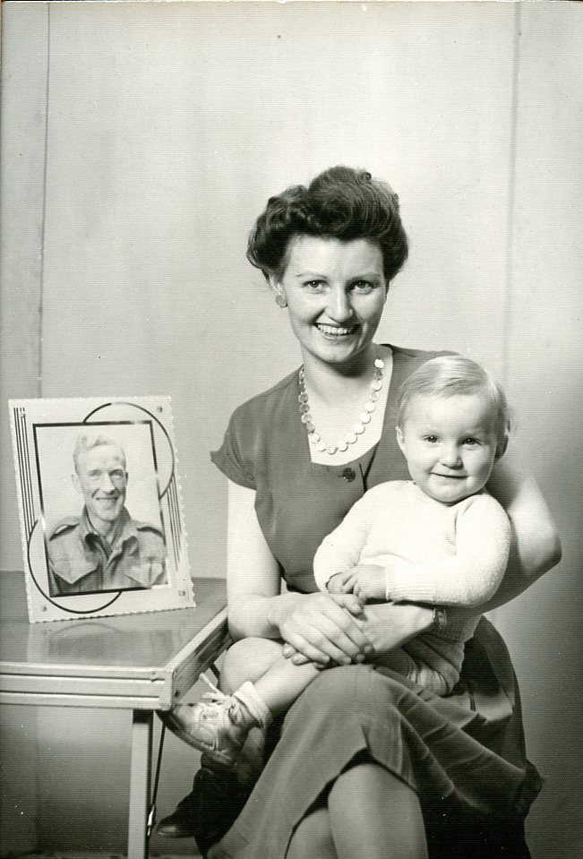 Photo of JOHN BYRON FORSYTH