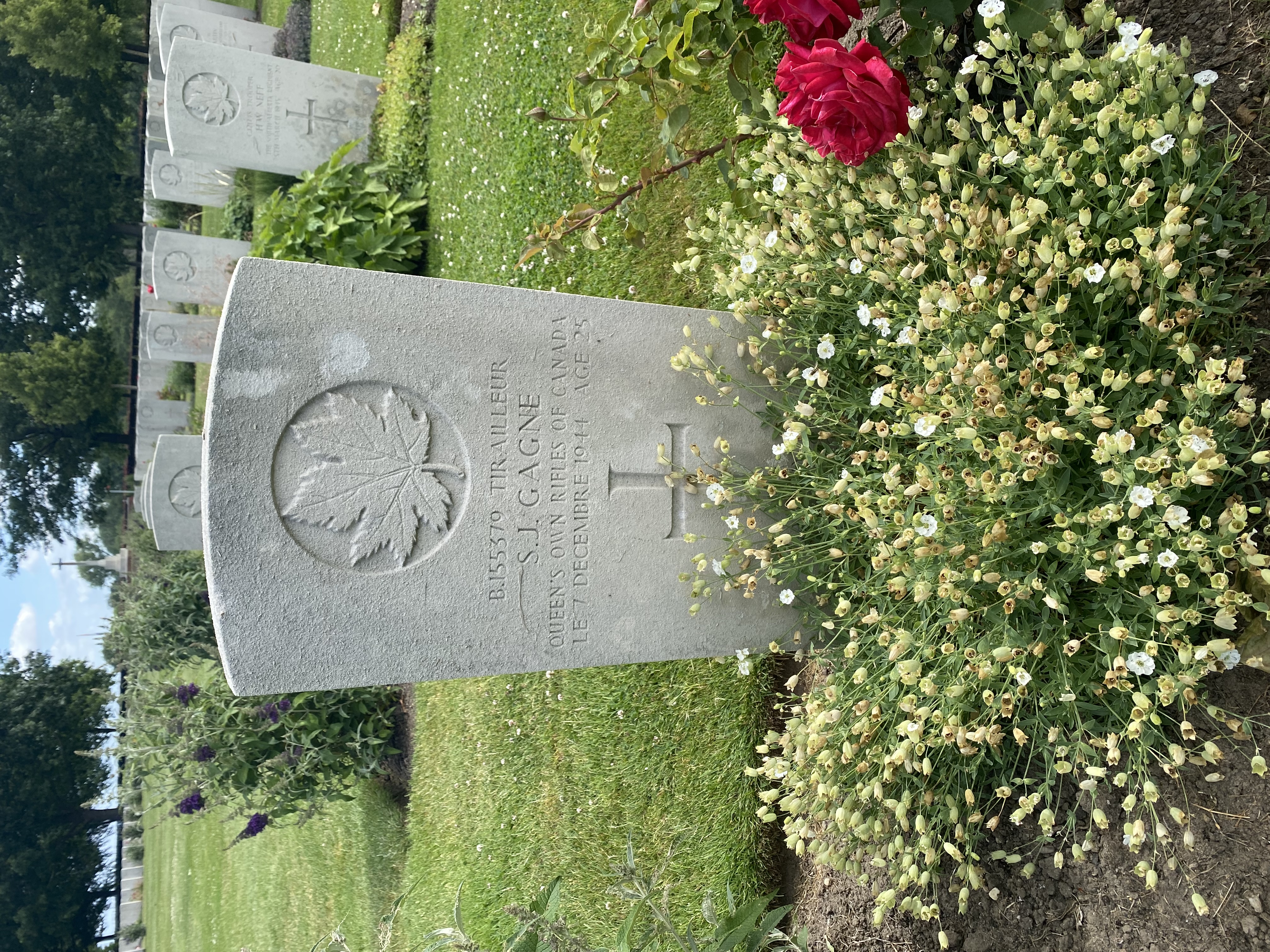 Grave marker