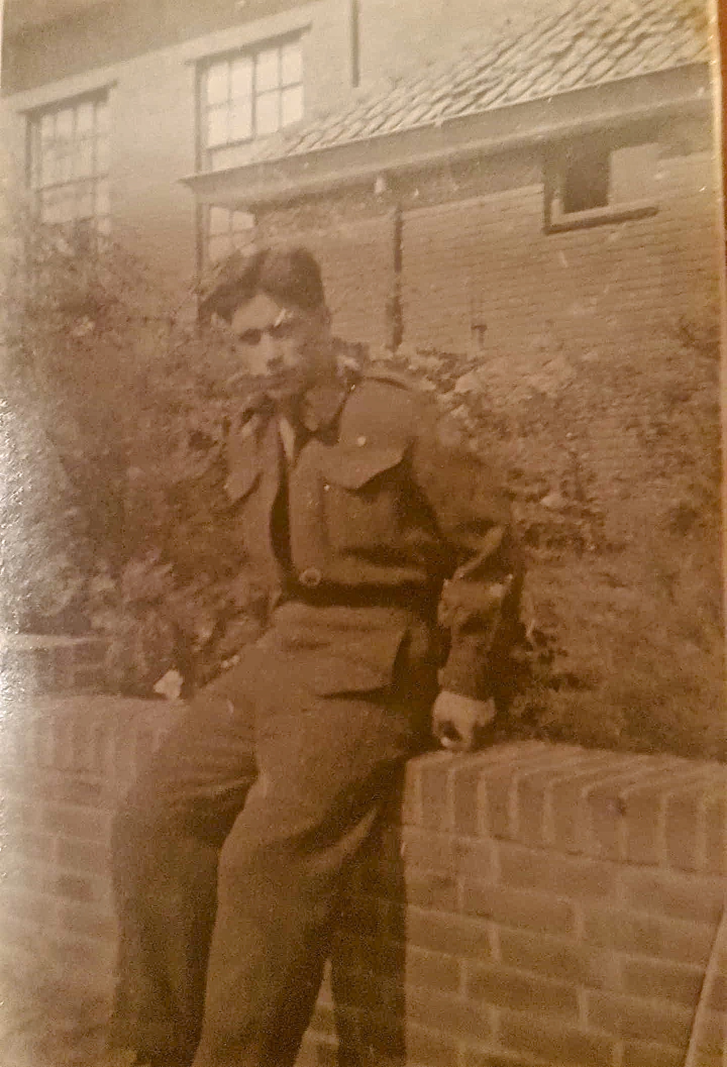 Photo of IRA LESLIE MILKS