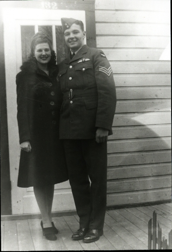 Photo of Alfred Roger Juneau and his sister Jeannine