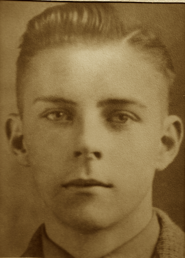 Photo of LLOYD GEORGE LEE