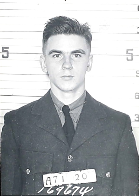 Photo of FRED KNOWLES