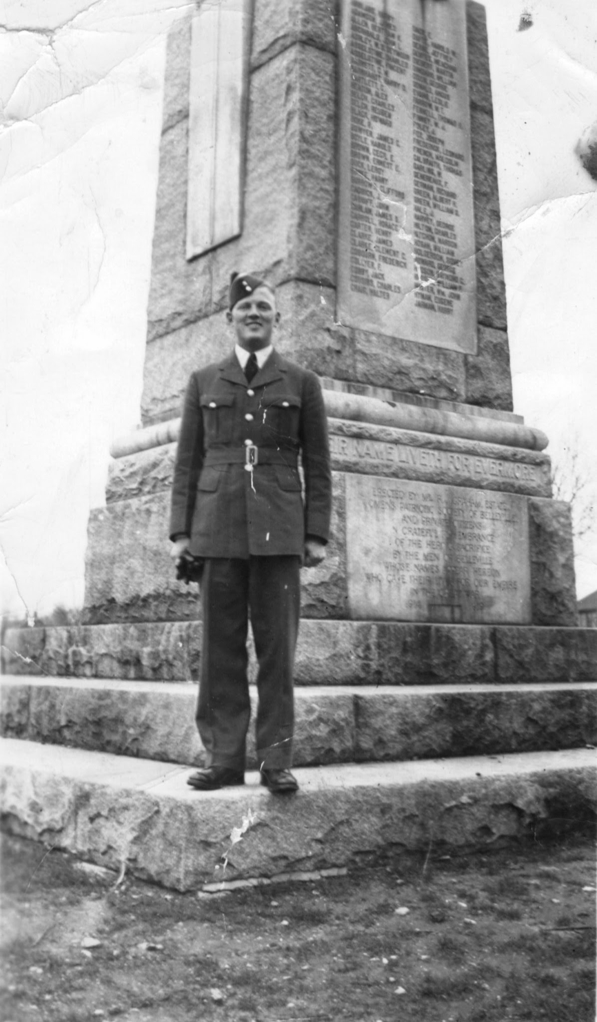 Photo of Walter Dixon