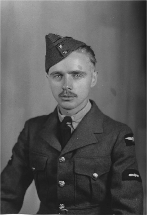 Photo of Douglas Paul