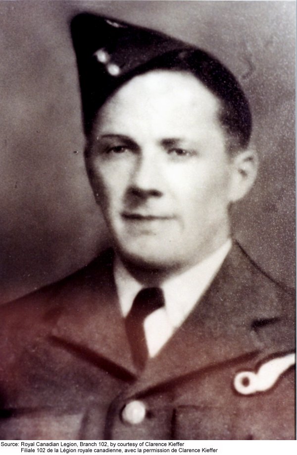 Photo of Lloyd Kirstine