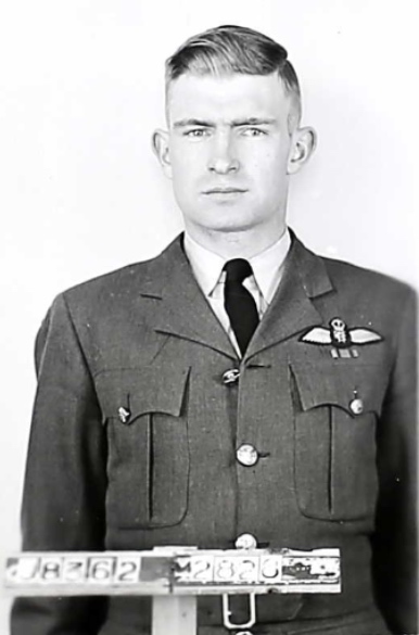 Photo of ROBERT LESLIE GARVIE