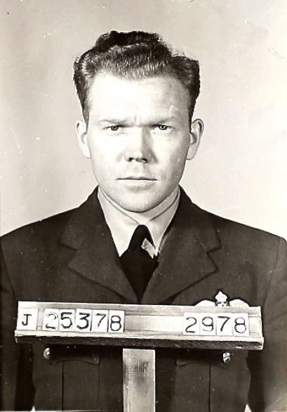 Photo of RUSSEL NELSON WILSON