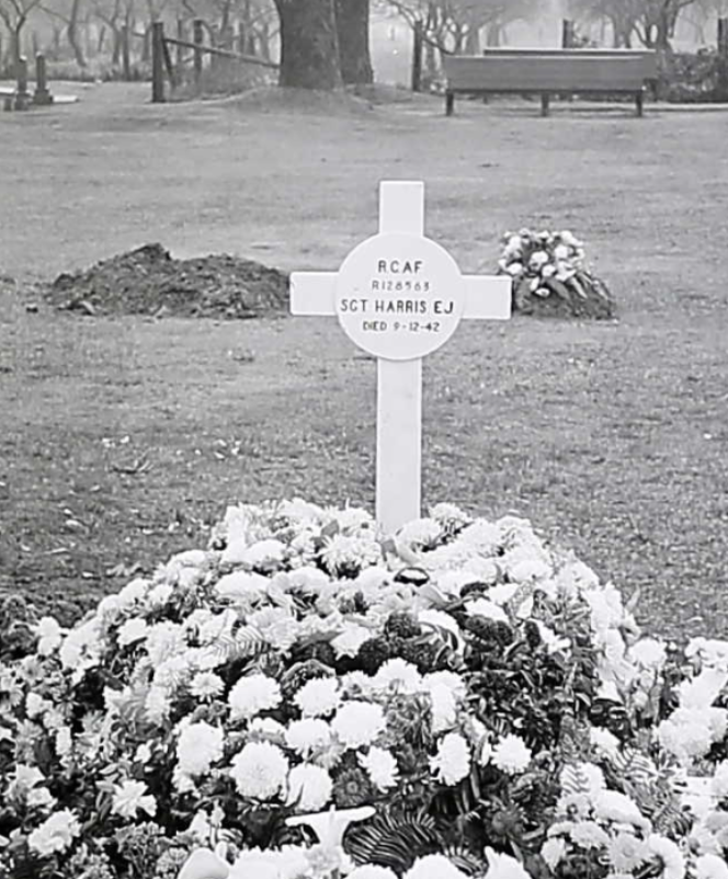 Temporary grave marker