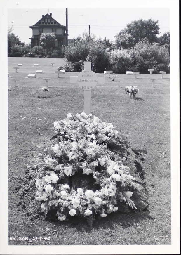 Temporary grave marker