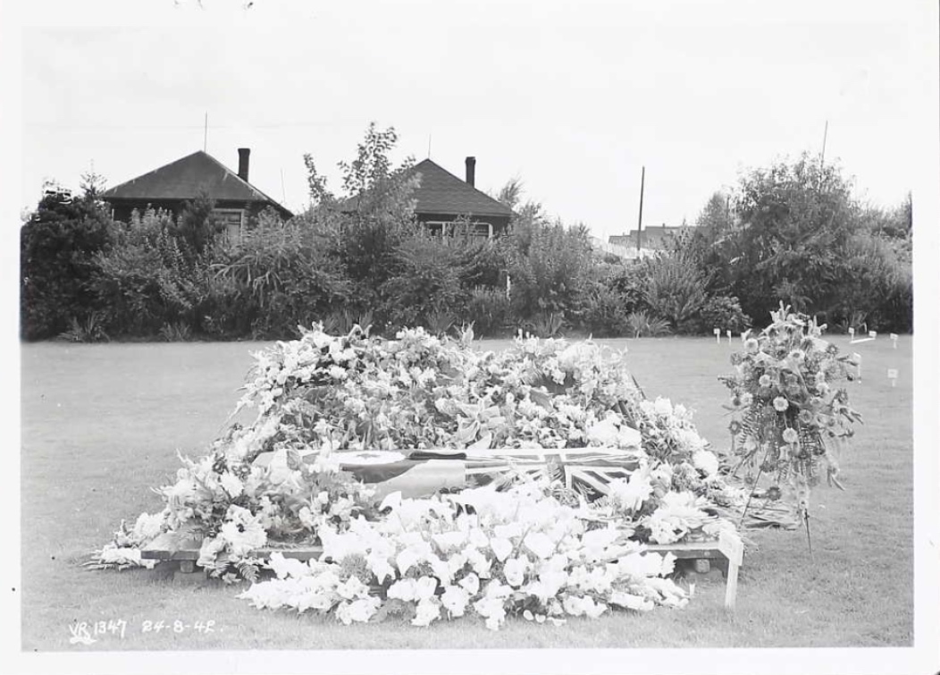 Temporary grave marker