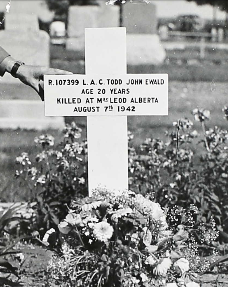 Temporary grave marker