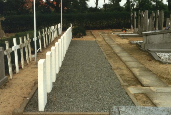 Schaffen Communal Cemetery