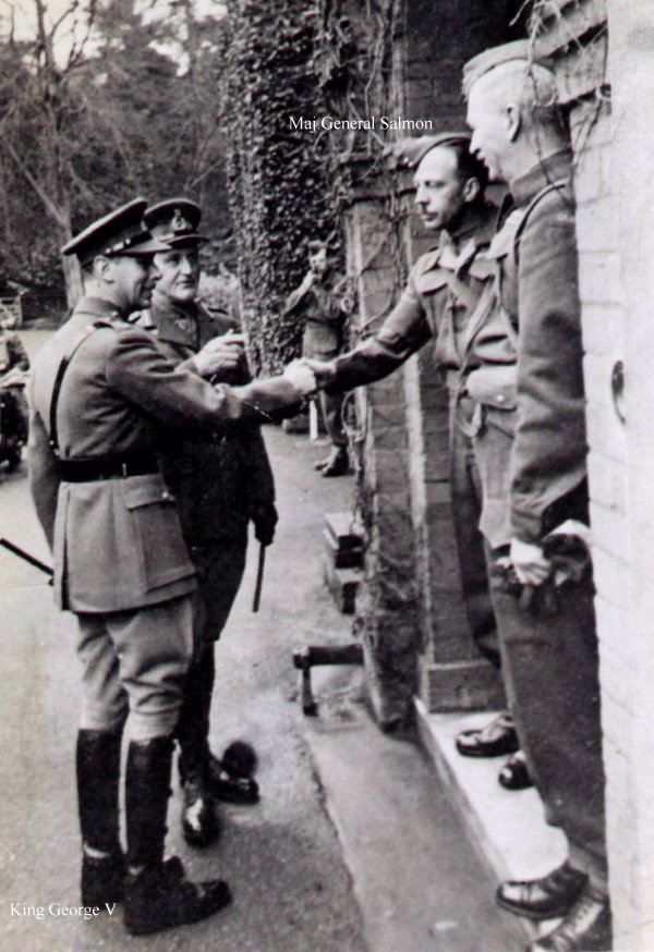 Photo of General Harry Salmon meeting King George V.