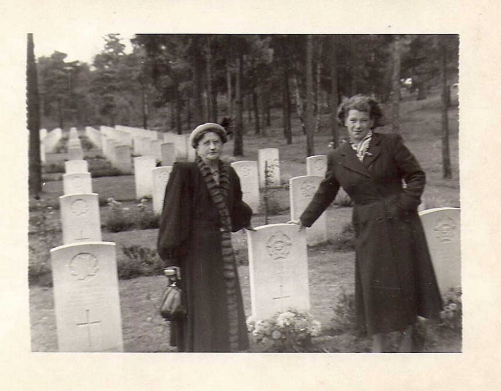 Photo of LORSTON BOSS SYME