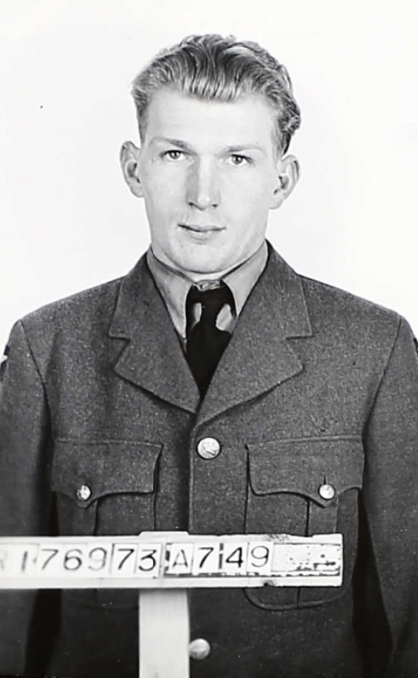 Photo of FRANK ELEAZER THISTLE