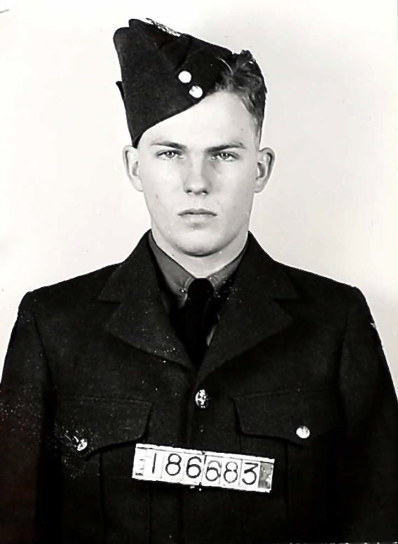 Photo of Ian MacFayden