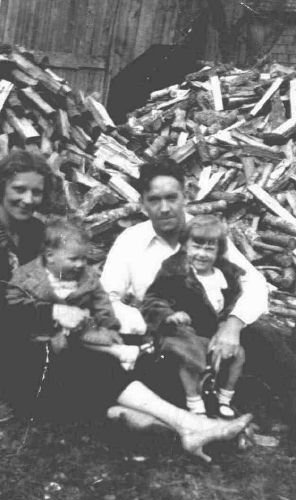 William Snailham and family