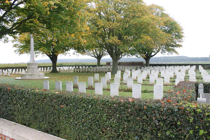 Thelus Military Cemetery
