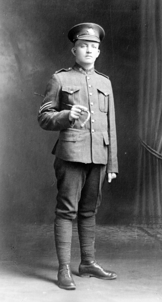 Photo of JOHNNY DUBE