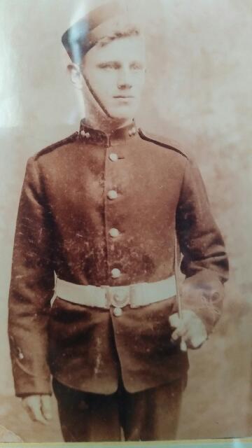 Photo of Clifford Hugh Hoskins in his uniform