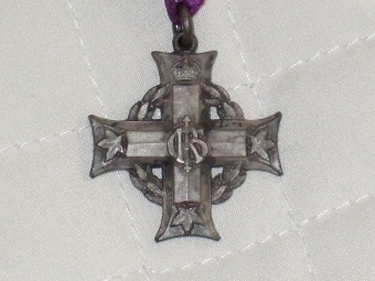 Memorial Cross GR V